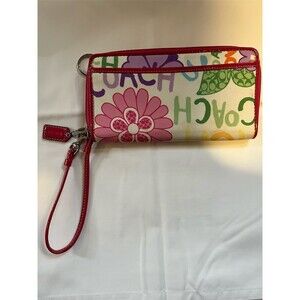 SOLD

Coach Poppy Wristlet Wallet Womens One Size Floral Daisy Zip-Around Cream
